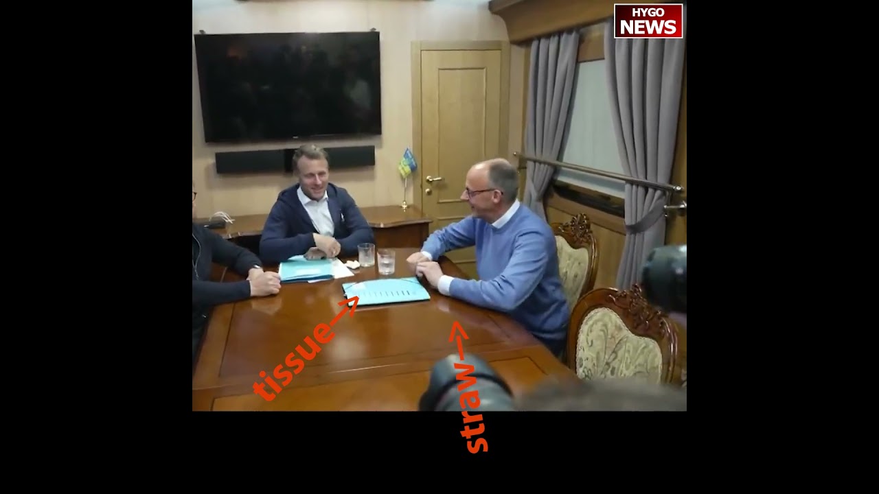 Macron quickly grabbed a crumpled-up tissue. Merz cover straw/spoon. rumors: sniffing
